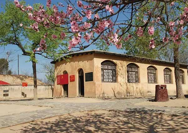 西柏坡党员教育